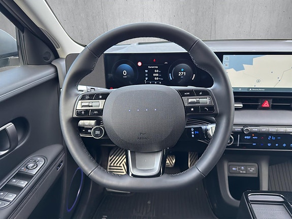 Hyundai Ioniq 5 12 of 23