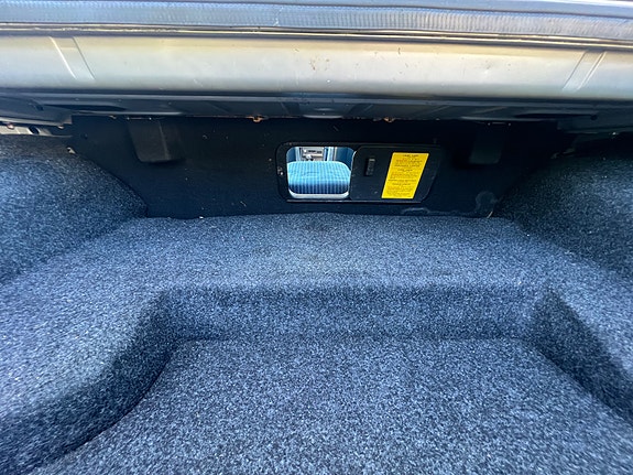 Volvo 740 18 of 30
