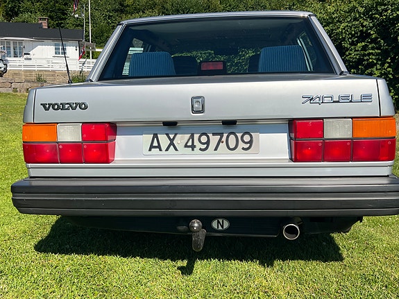 Volvo 740 5 of 30