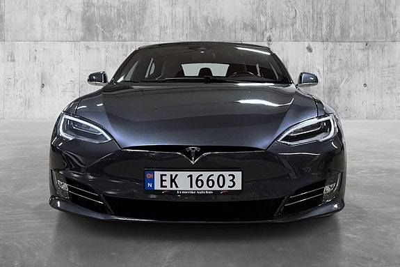 Tesla Model S 2 of 30