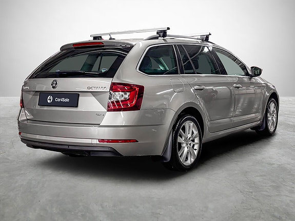 Skoda Octavia 5 of 5