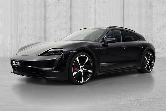 Porsche Taycan 4S 2 of 5