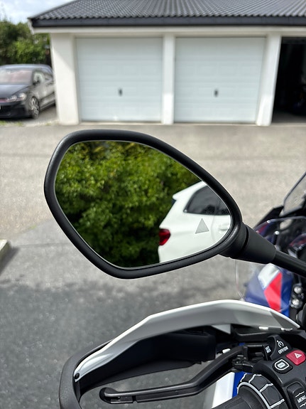 BMW R 1300 GS Trophy med masse ekstrautstyr - SOM NY! 16 of 29