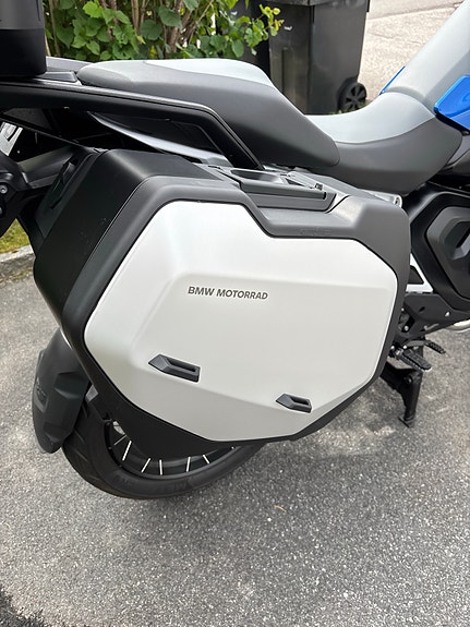 BMW R 1300 GS Trophy med masse ekstrautstyr - SOM NY! 8 of 29