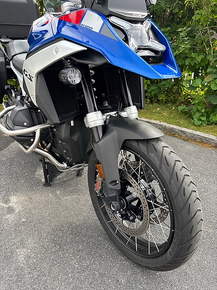 BMW R 1300 GS Trophy med masse ekstrautstyr - SOM NY! 11 of 29