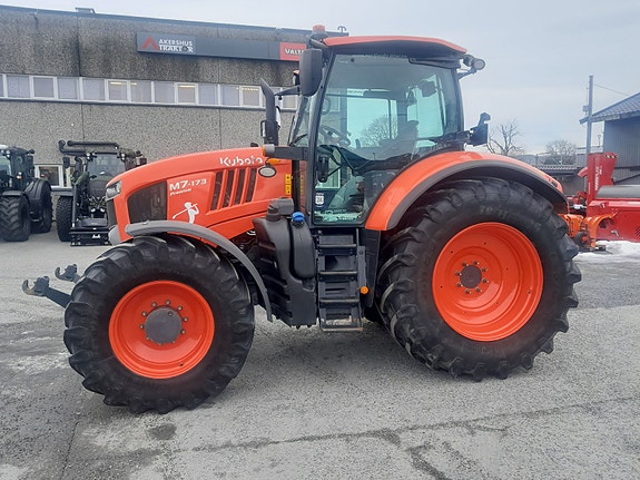 Kubota M7173 Premium. Leveres med Bruktgaranti. 2021, kr 940 000,-