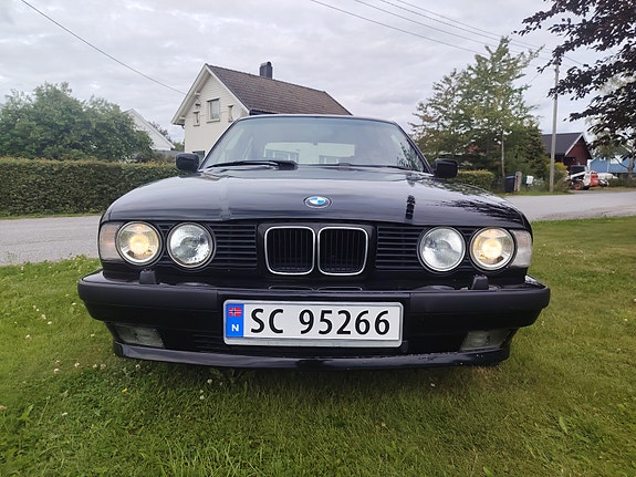 BMW 520i 5 of 5