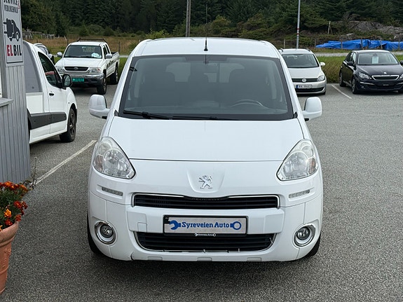 Peugeot Partner 2 of 5