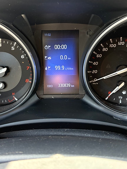 Toyota Avensis 6 of 6
