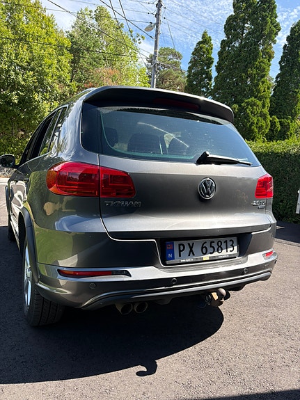 Volkswagen Tiguan 4 of 5