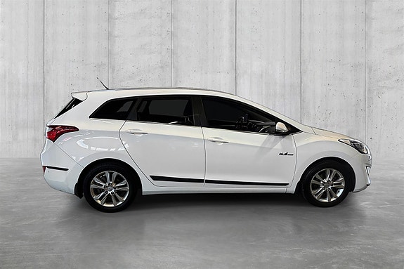 Hyundai i30 6 of 15