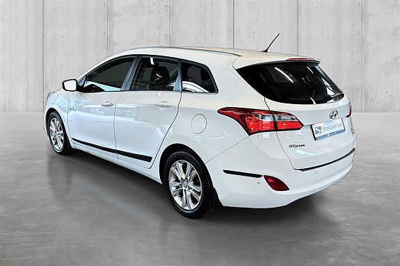 Hyundai i30 3 of 15