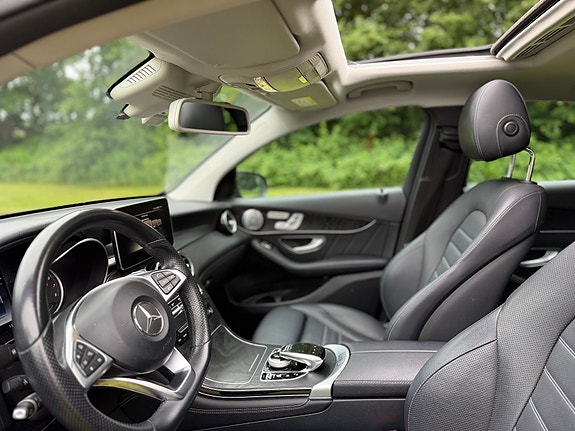 Mercedes-Benz GLC350 e 12 of 19