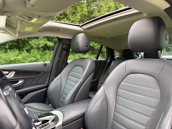 Mercedes-Benz GLC350 e 13 of 19