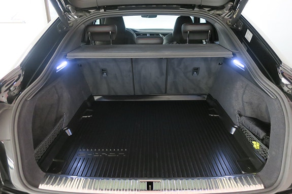 Audi Q8 e-tron 8 of 21