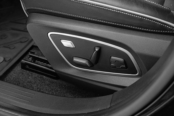 Renault Megane E-Tech 11 of 27