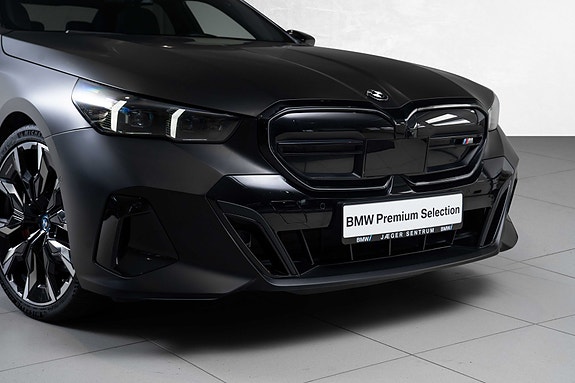BMW i5 2 of 5