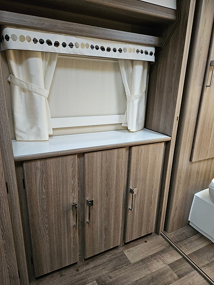KABE 740 ROYAL TDL KS  E5 20 of 30
