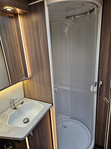 KABE 740 ROYAL TDL KS  E5 26 of 30