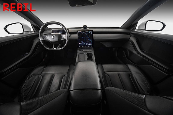 NIO ET5 11 of 26
