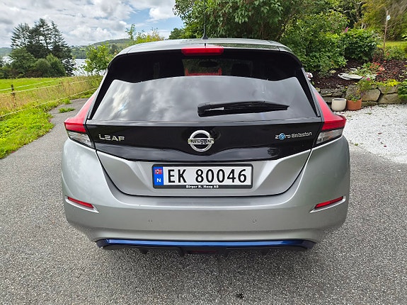 Nissan Leaf 2 of 13