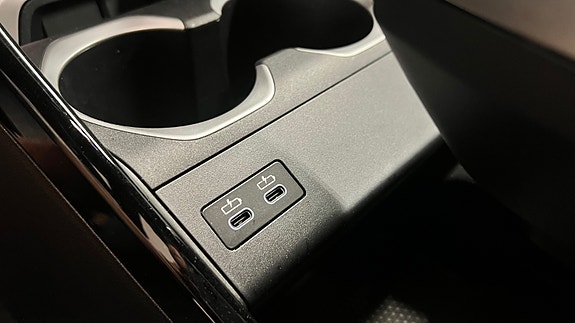 BMW iX2 29 of 30