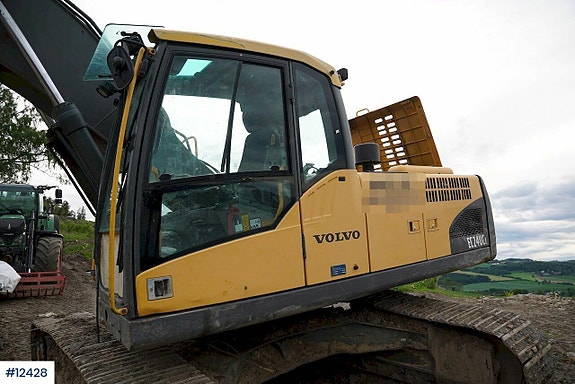 Volvo EC240CL Beltegraver med 2 skuffer 11 of 30