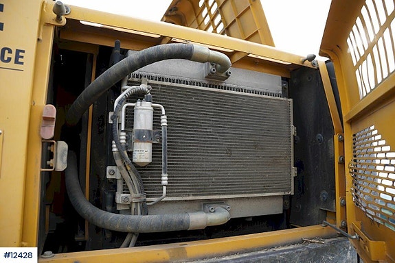 Volvo EC240CL Beltegraver med 2 skuffer 27 of 30