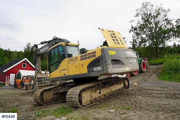 Volvo EC240CL Beltegraver med 2 skuffer 4 of 30