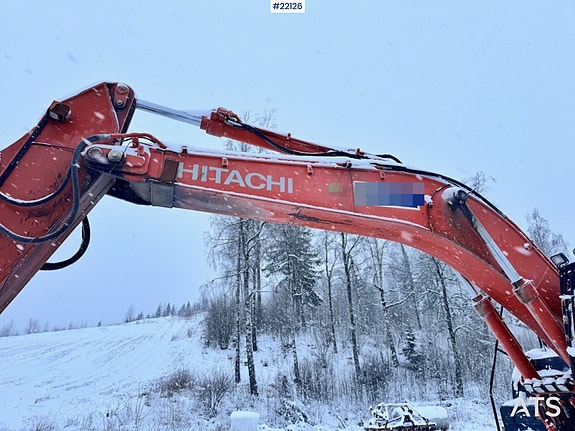 Hitachi ZX300LC-6 Beltegraver m/ Graveskuffe. 10 of 30