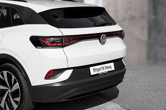 Volkswagen ID.4 6 of 28