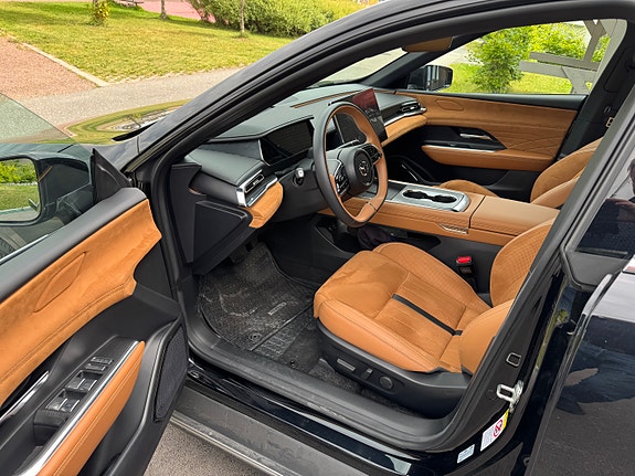 Mazda 6e 3 of 5