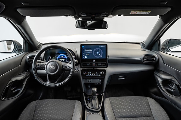 Toyota Yaris Cross 19 of 30
