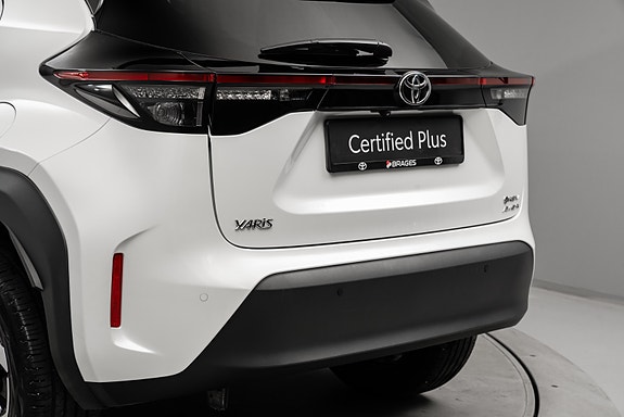 Toyota Yaris Cross 8 of 30