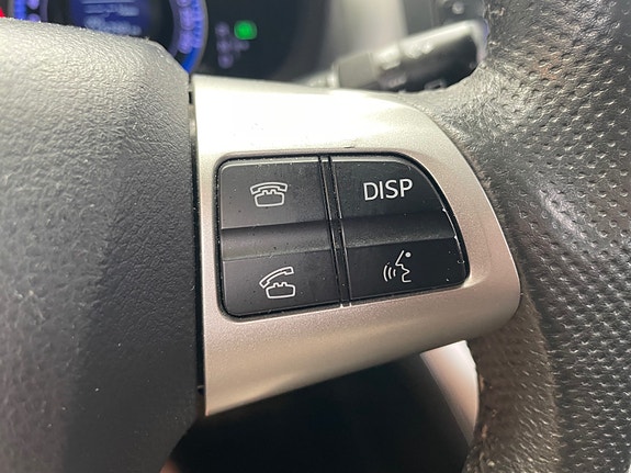 Toyota Auris 24 of 28