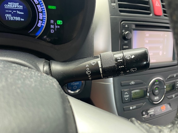 Toyota Auris 23 of 28