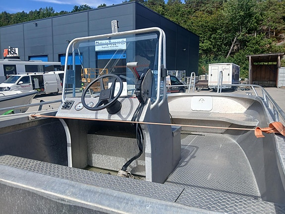 KVÆRNØ 510 - 2025 HONDA 50hk // Helårsbåt  // Robust og trygg // Tilhenger 7 of 7