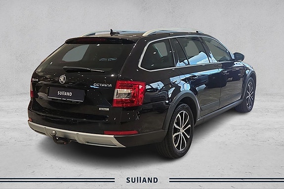 Skoda Octavia Scout 5 of 5