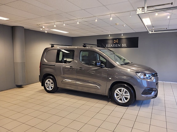 Toyota Proace City 3 of 5