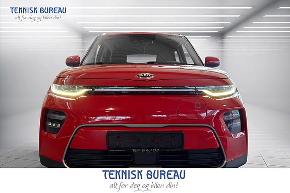 Kia e-Soul 2 of 5
