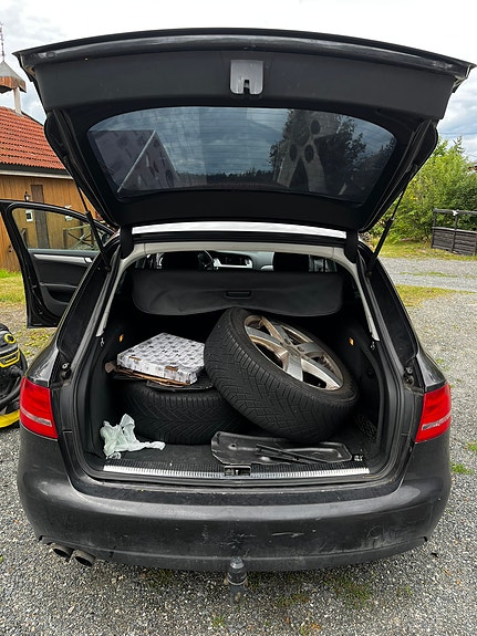 Audi A4 11 of 23