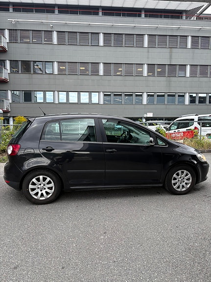 Volkswagen Golf Plus 5 of 5
