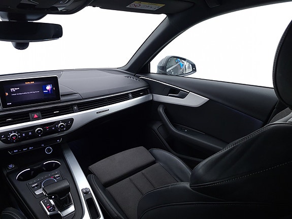 Audi A4 9 of 30