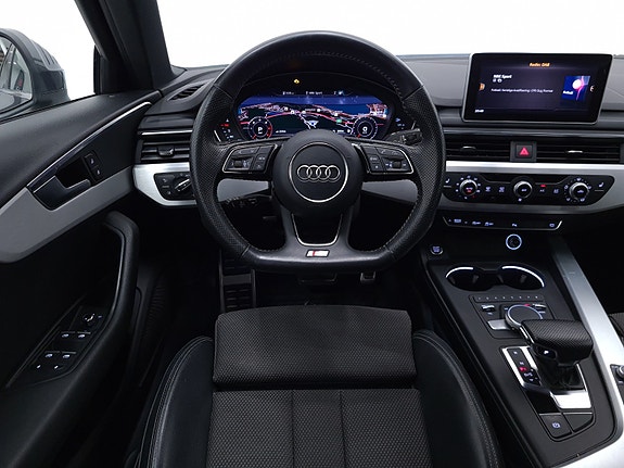 Audi A4 12 of 30