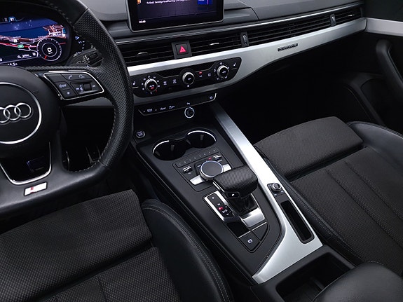 Audi A4 13 of 30