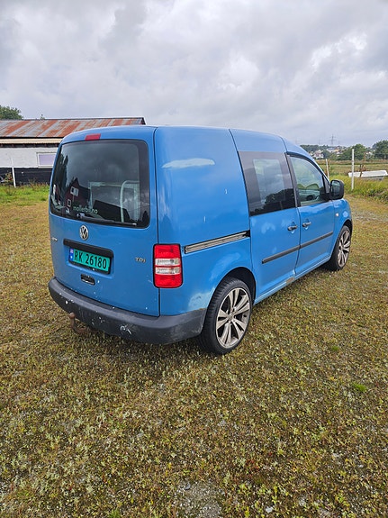 Volkswagen Caddy 7 of 9