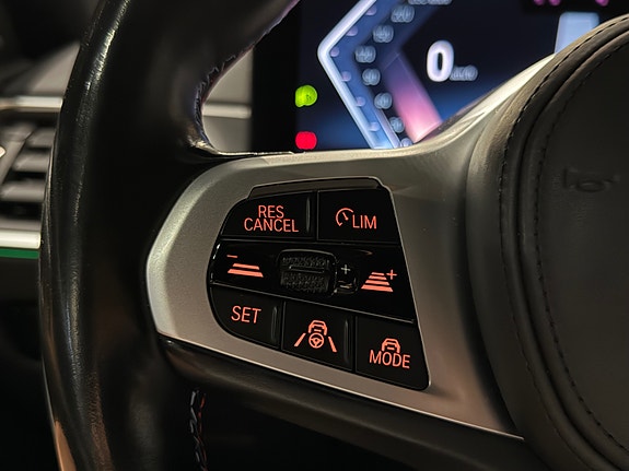 BMW i4 19 of 30