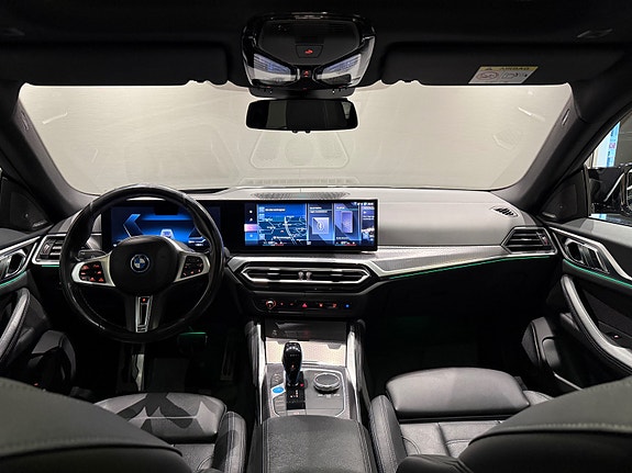BMW i4 11 of 30