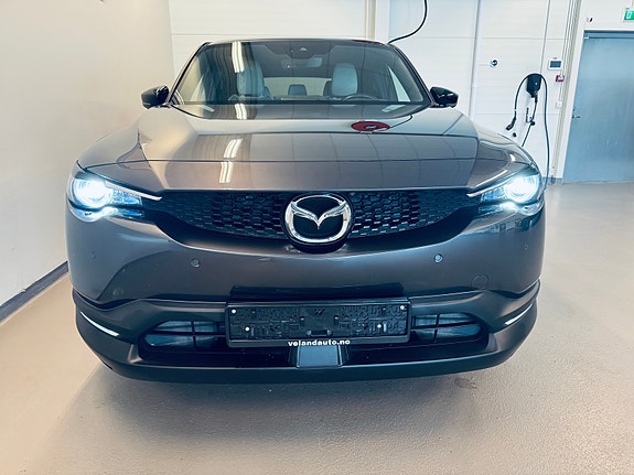 Mazda MX-30 2 of 5