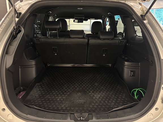 Mitsubishi Outlander 24 of 25